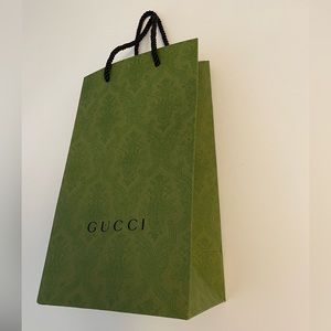 Gucci Italy shopping bag summer 22
